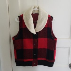Woolrich buffalo check vest.